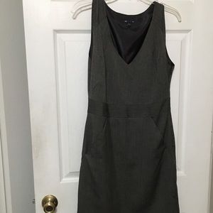Gap sheath dress with pockets